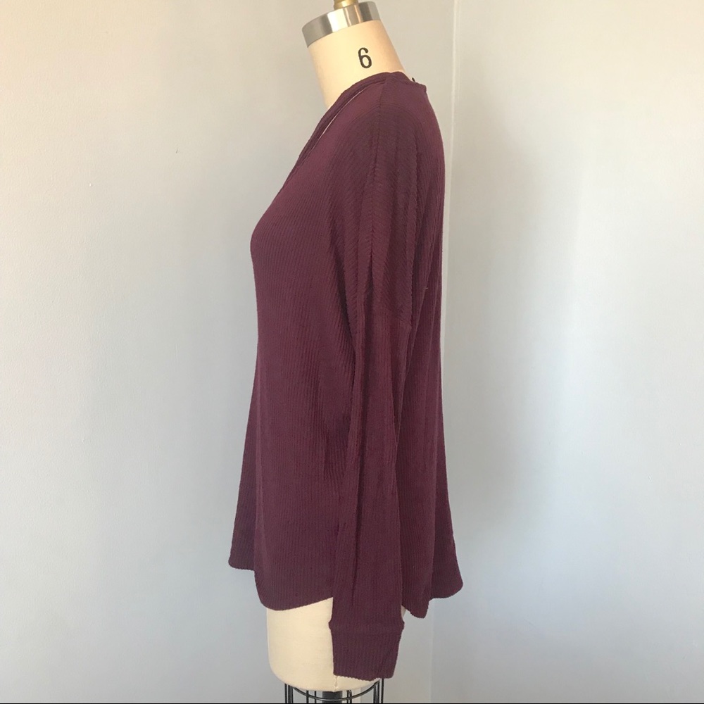 Express Pullover Loose Fit Sweater - Picture 3 of 8